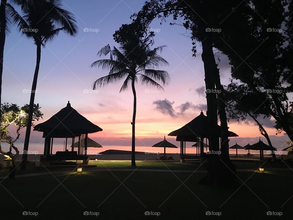 When Dawn finally meets Dusk