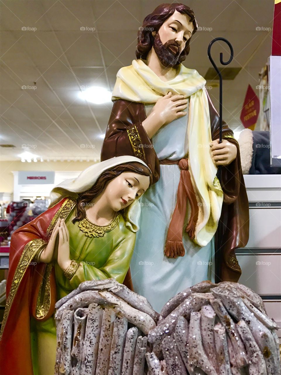Homegoods Statue Mary & Joseph