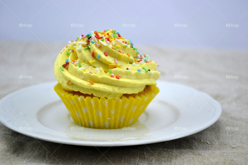 Yummy cupcake in plate