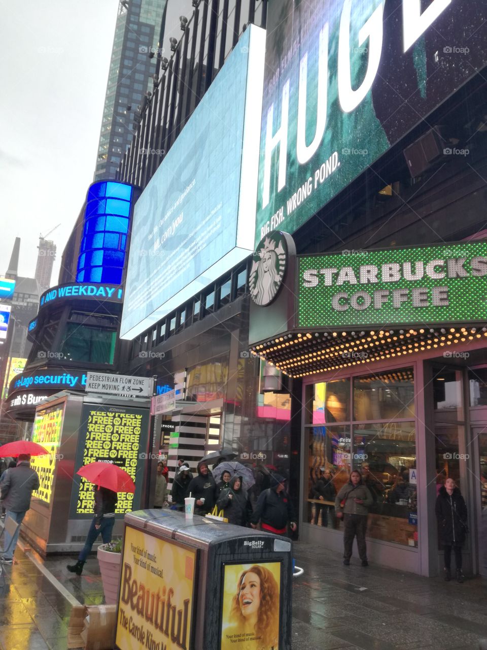 Starbucks new York beautiful