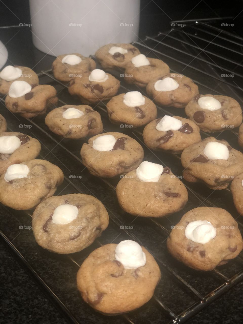 Marshmallow chocolate chip cookies