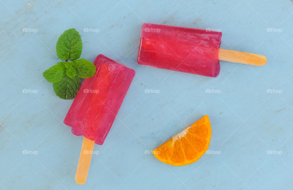 The spectacular, fersh and delicious face of summer! 🍊🍒🍃 😉