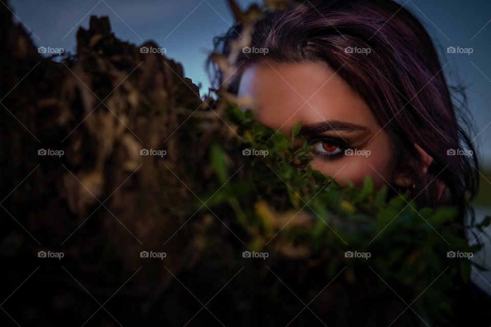 A lady spirit of the forest is keeping a watchful eye on you, so you’d better leave no trace. 