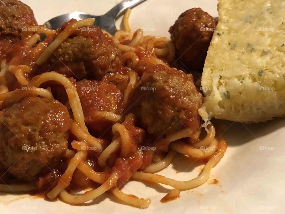 Spaghetti and meatballs