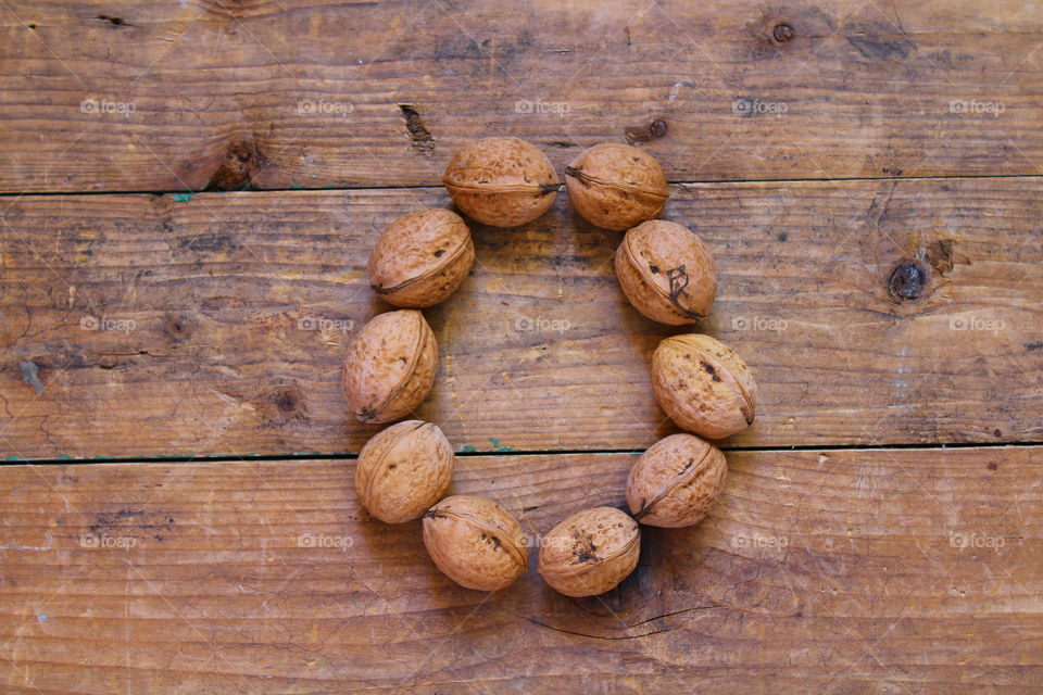 number zero from Walnuts