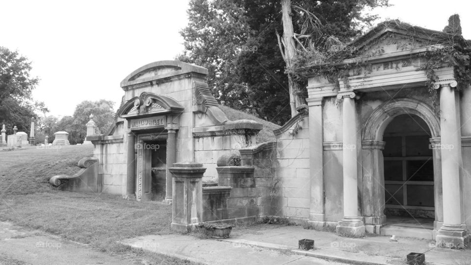 Elmwood Cemetery in Kansas City