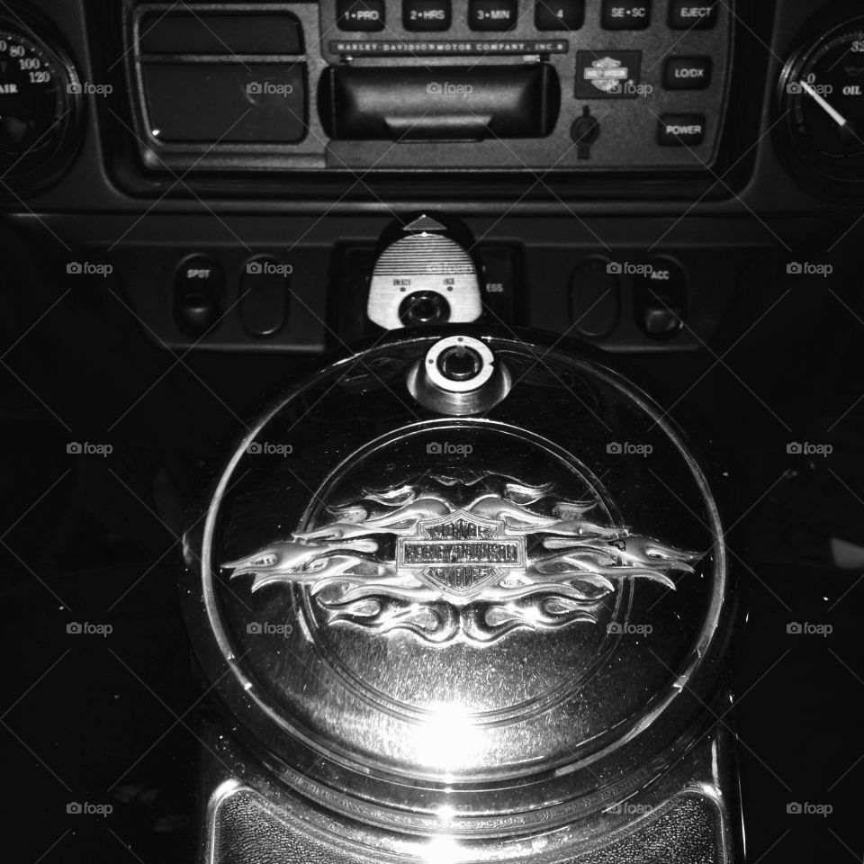 Harley Davidson Gas Tank Cover & Dash B&W