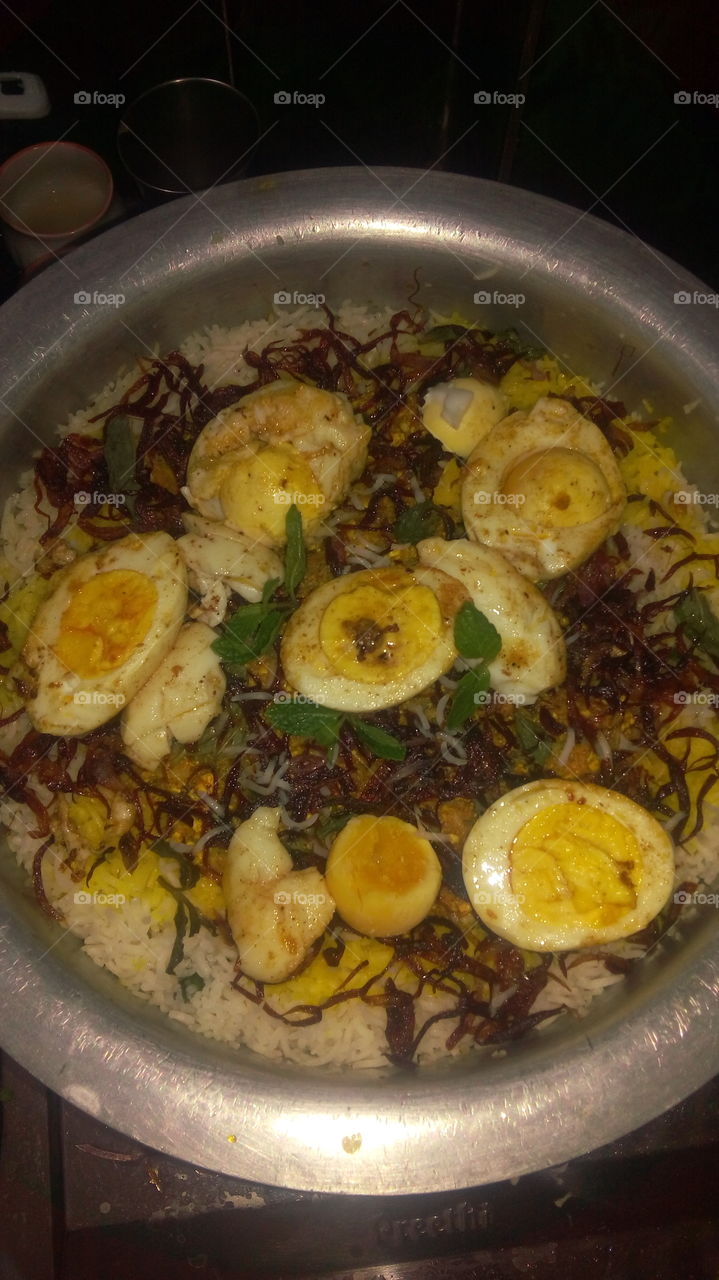 Egg Dum Biryani One of the Biryani most sell in Hyderabad people Around the world come to eat Hyderabad