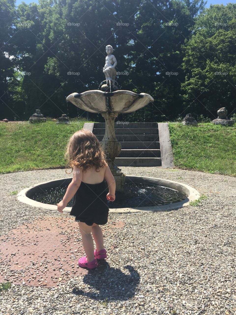 Cute water fountain thing