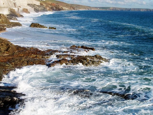 breaking waves