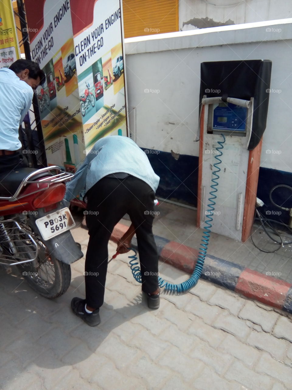 checking air pressure of a vehicle