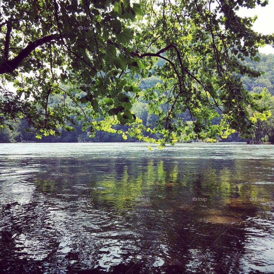 Serenity on the Hiwassee river