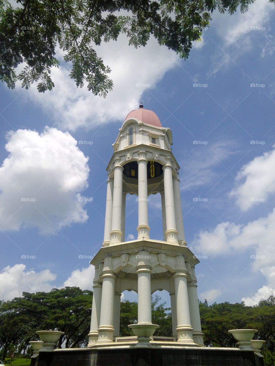 The Legend of Building