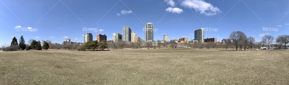 Simple Milwaukee skyline: spring is close, I can feel it in the blue sky!