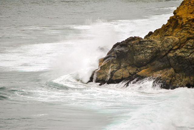 Surf on Rock