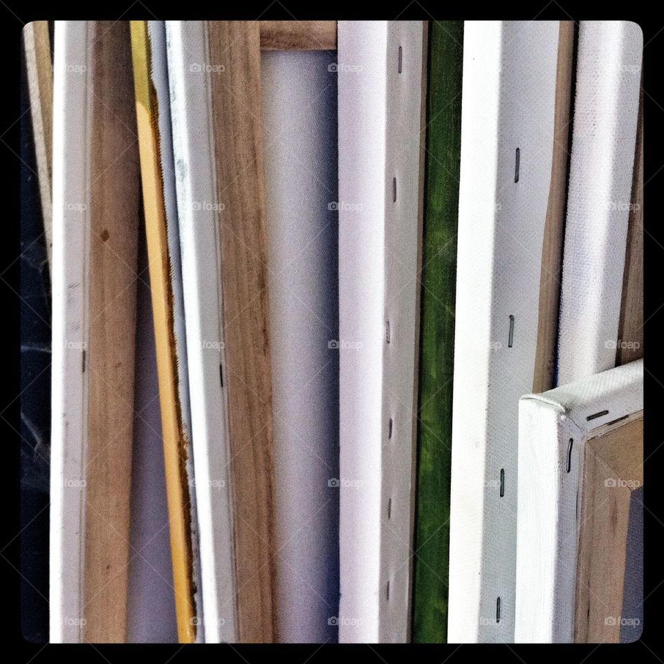 Artist canvas frames