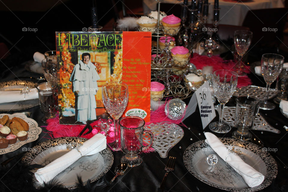 Liberace Themed Tablescape