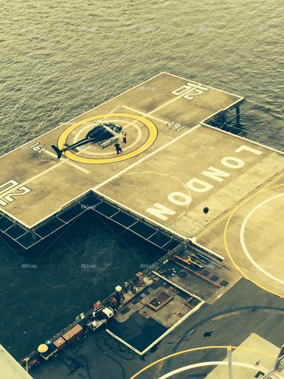 Helicopter pad on the Thames 