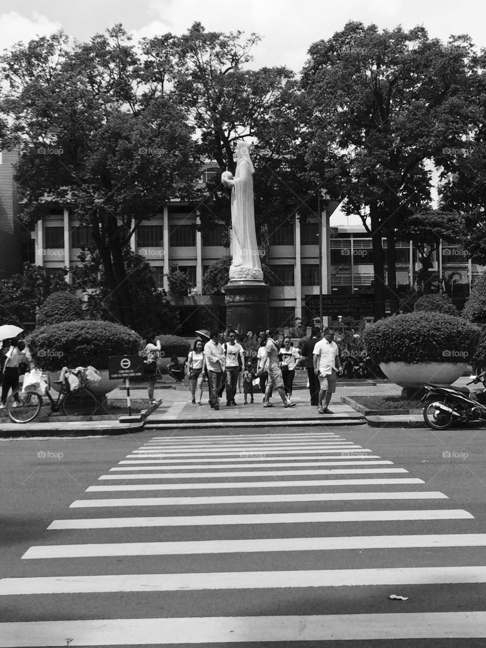 Square at Saigon Notre-Dame Basillica