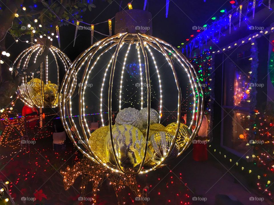 Big outside tree Christmas bulbs 