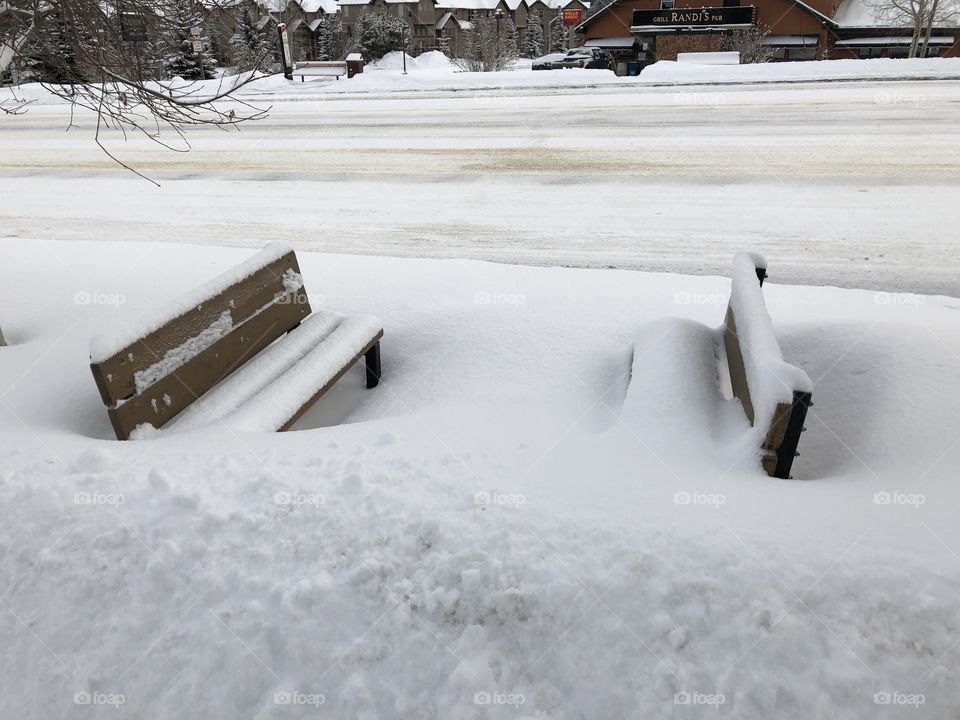 Winter bench 