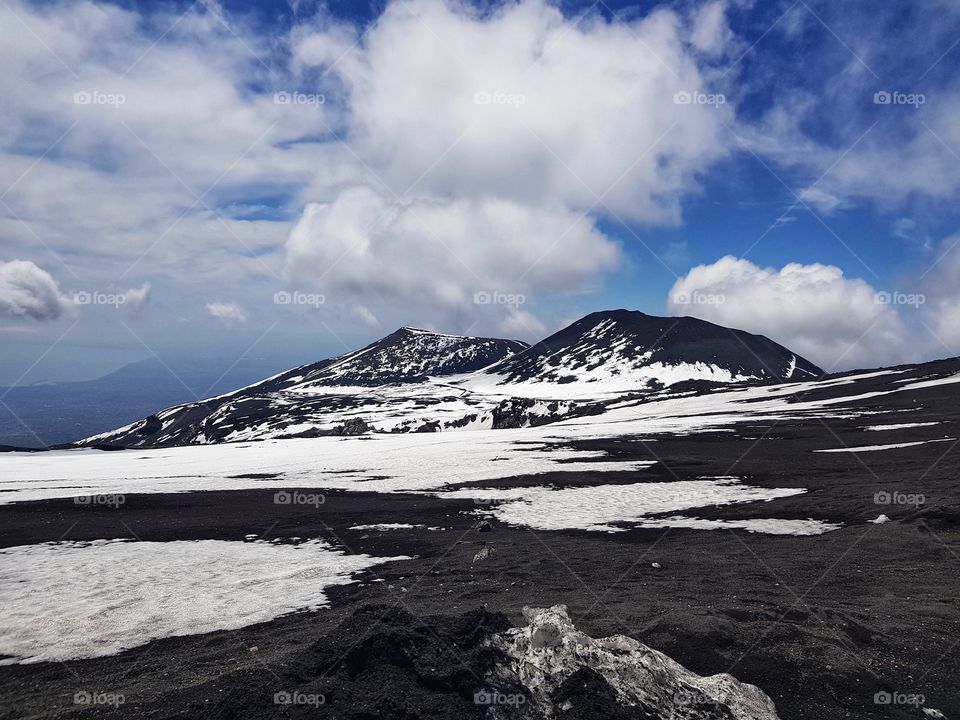 What a beautiful Etna vulcano.