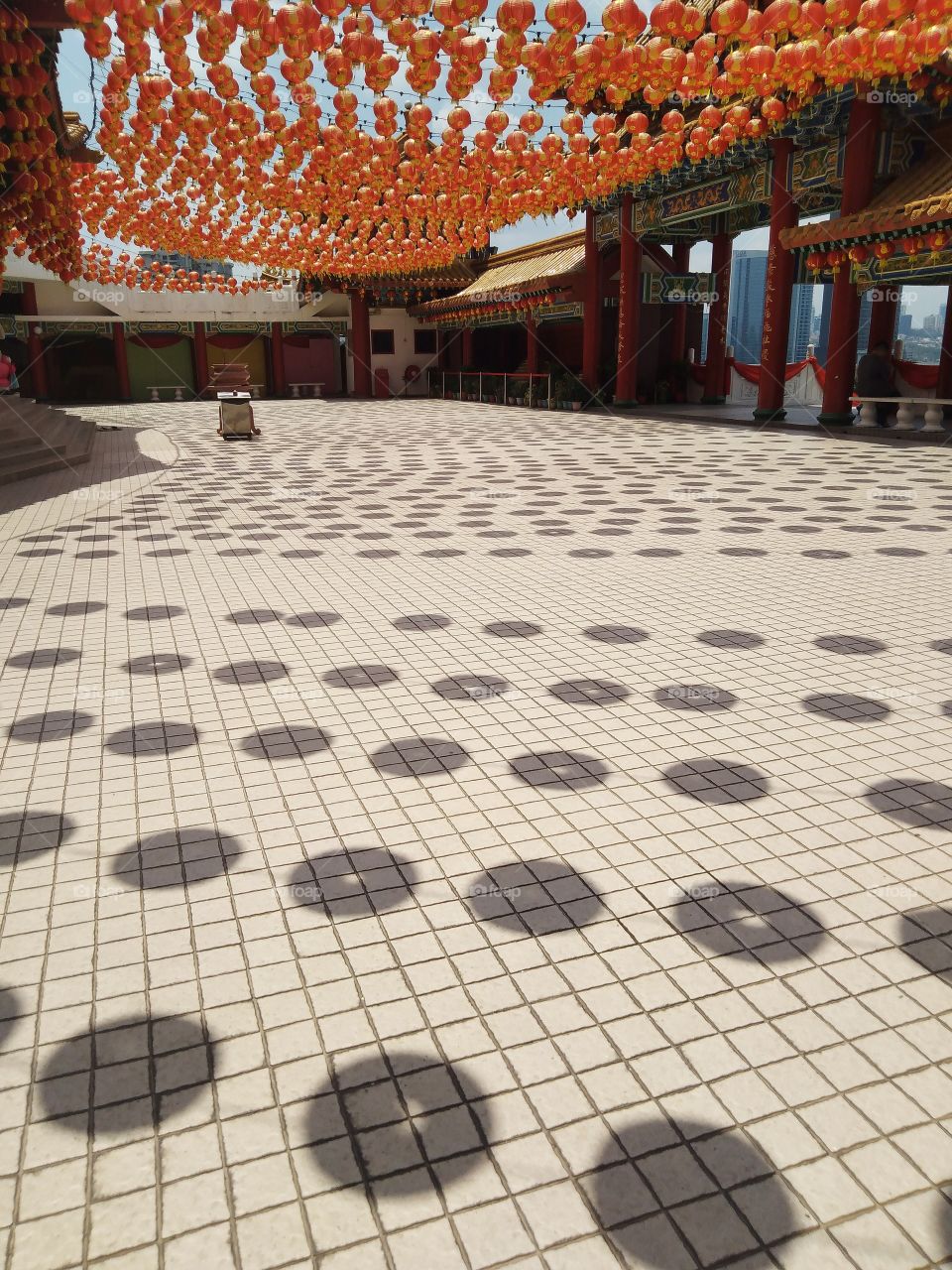 The shadow of lantern in the temple.