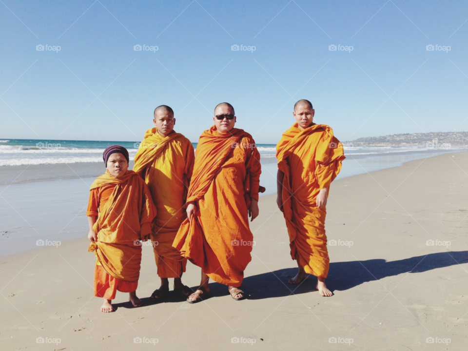 san diego beach people california by ninjacentral