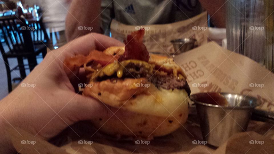 Dinner hamburger date