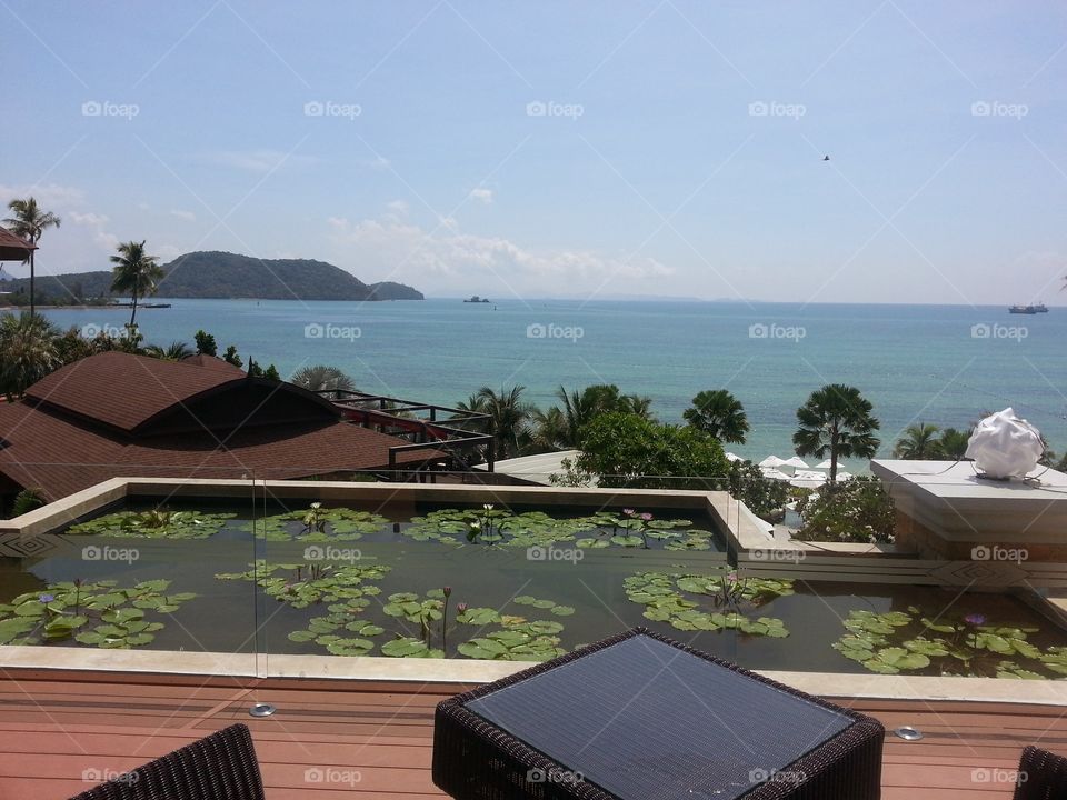 Raddison Blue @ Thailand, Enjoy the beach view where nothing else than the horizon is shown