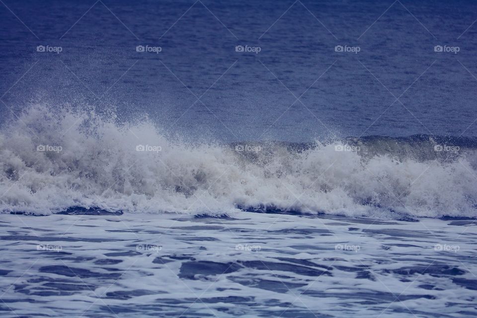 spray from ocean waves