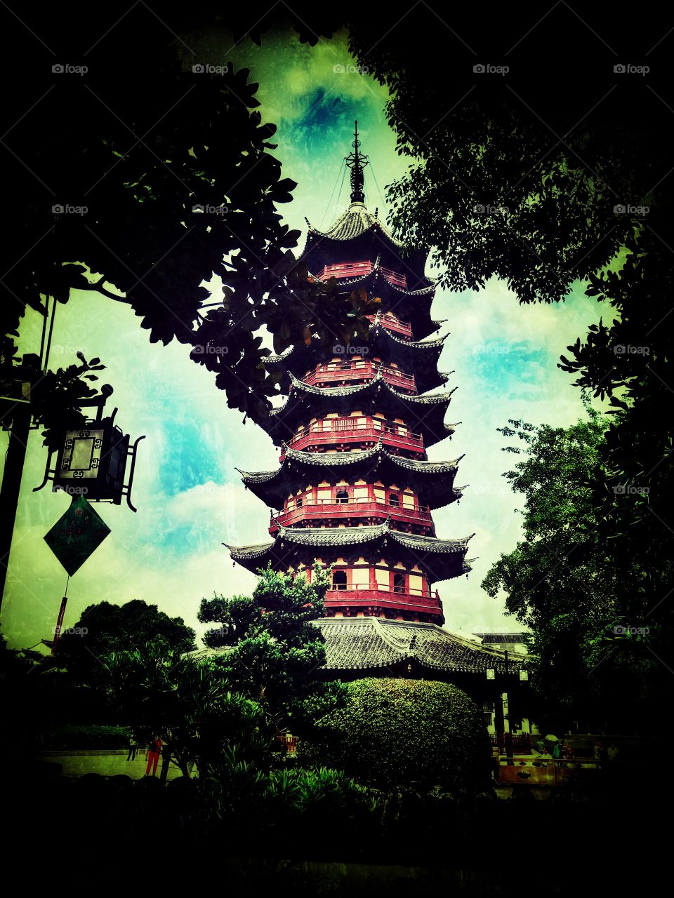 Timeless pagoda in the ancient city of Suzhou... it has been there over centuries and continues today... 苏州古代建筑，苏州老城