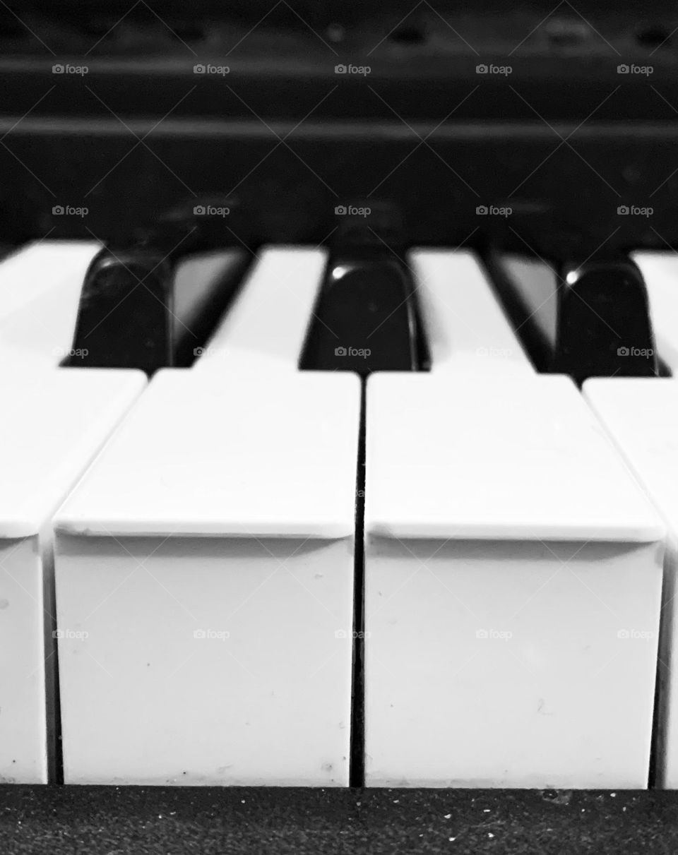 Black and white piano keys