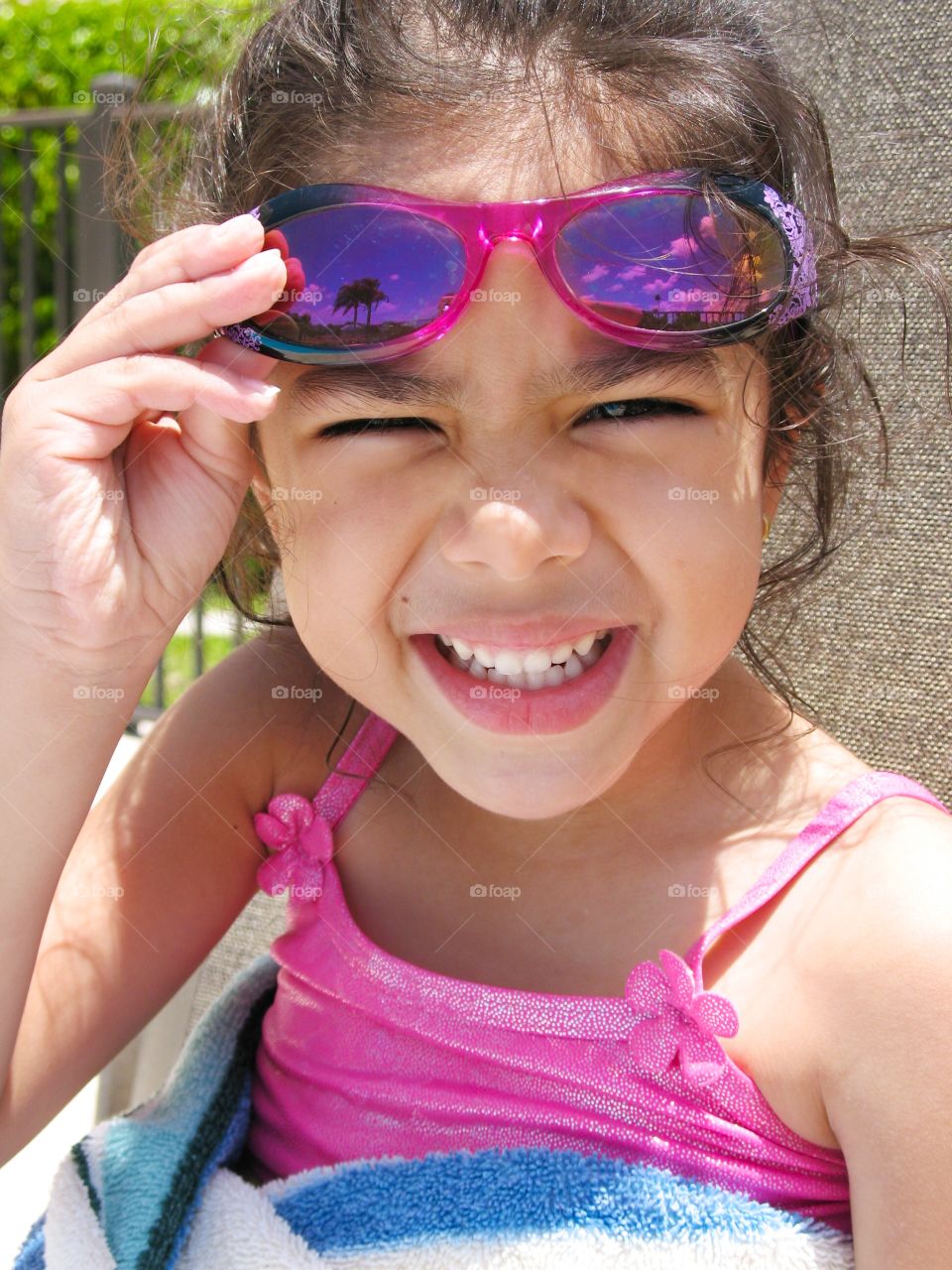 Close-up of a girl with sunglasses