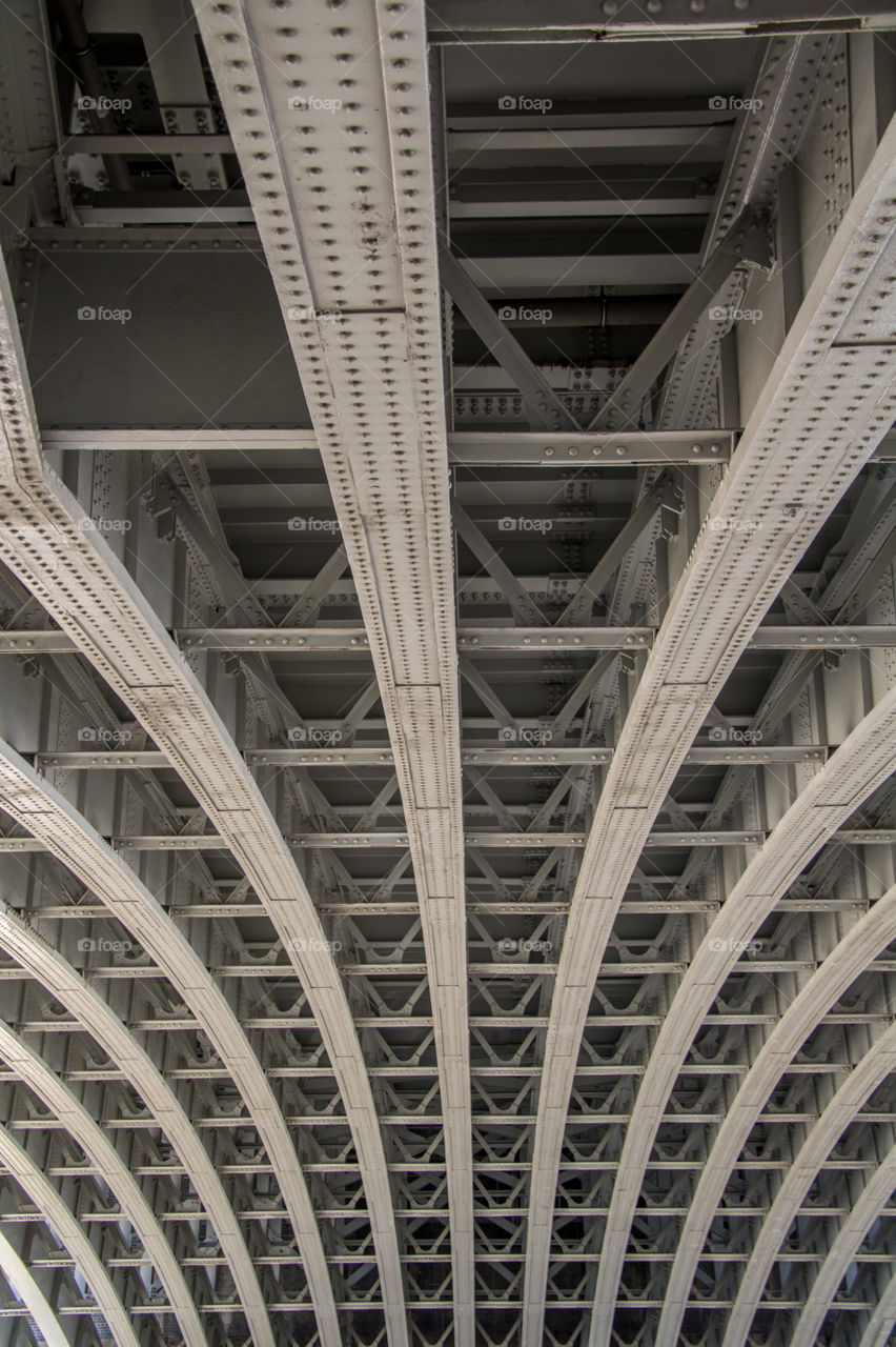 Bridge symmetry 