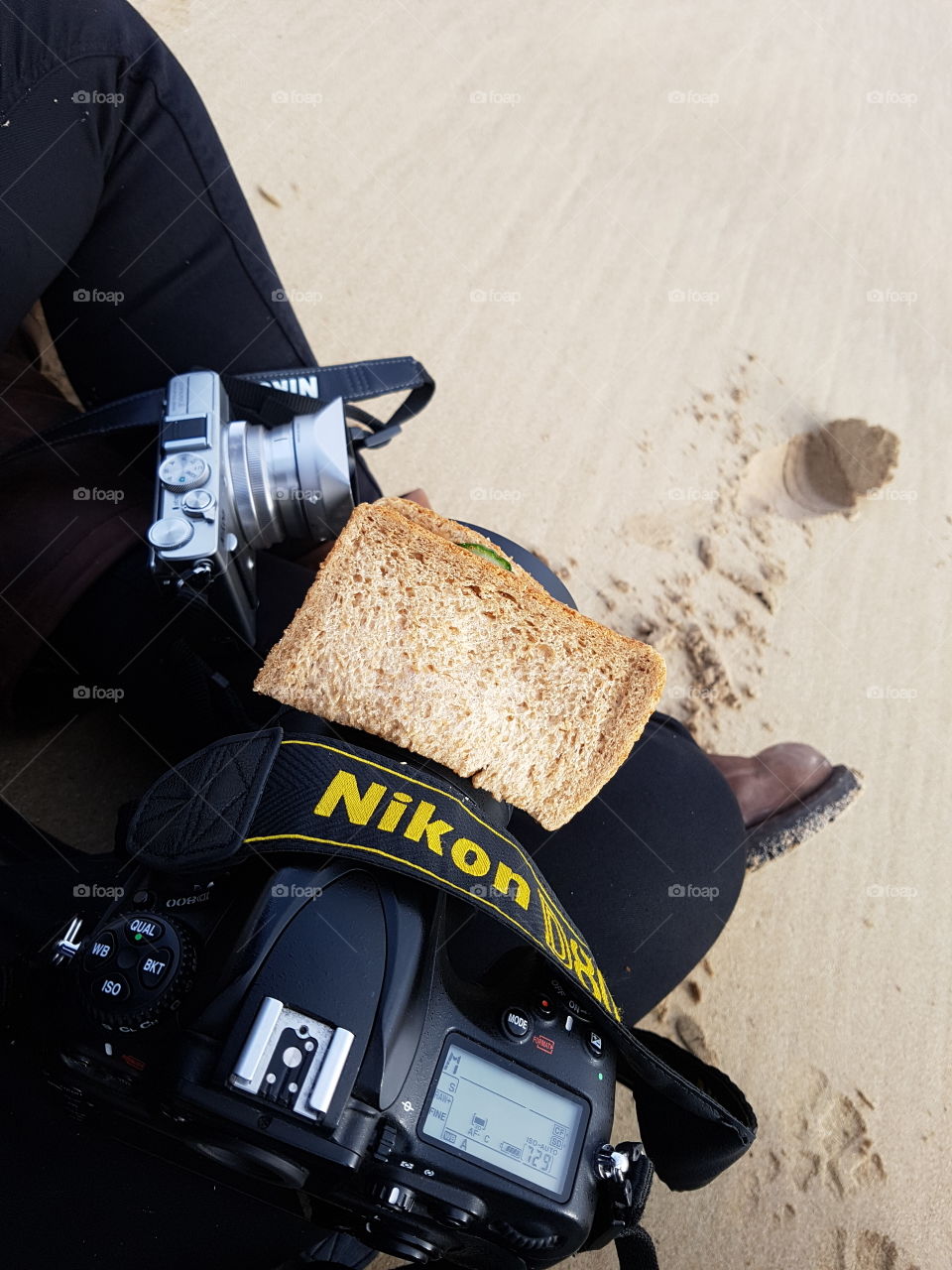 Sammich time after a gruesome session of photography at the beach in Northern Ireland.