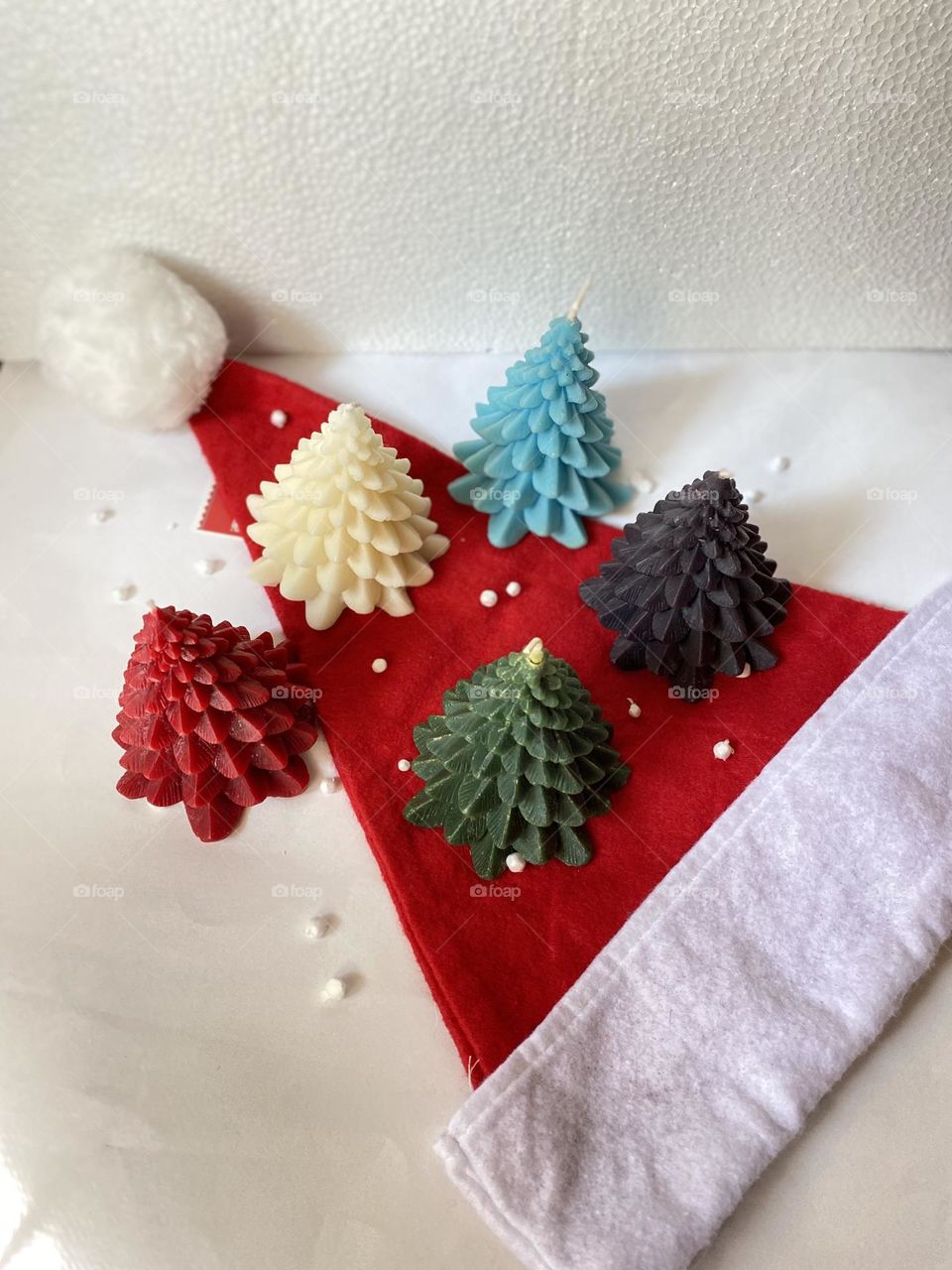 I love making candles and here is my photography. Made drying Christmas 2021 