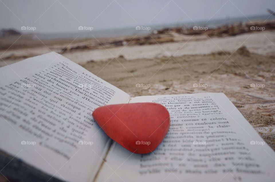 I love to read, I love you