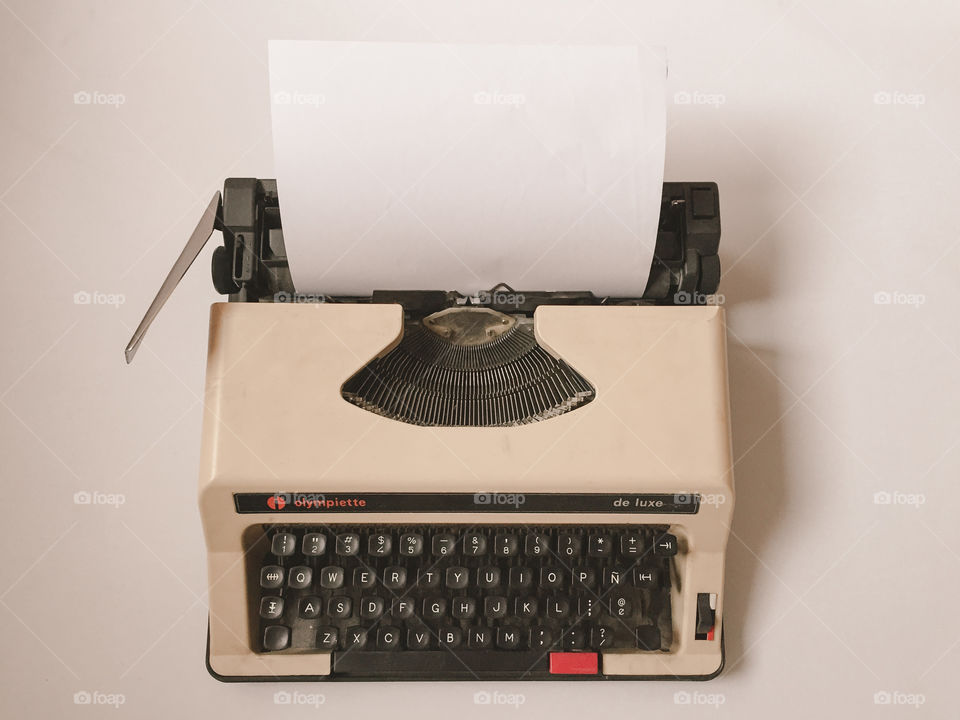 Oldschool typewriter