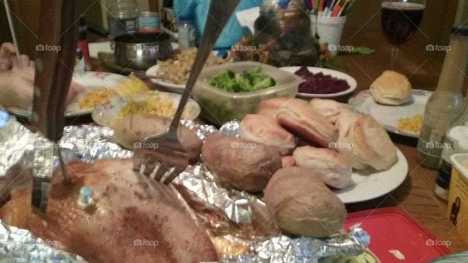 a feast only fit for a king, or a very hungry family on Thanksgiving