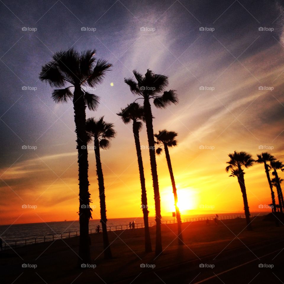 Huntington Beach sunset . Sunset 
