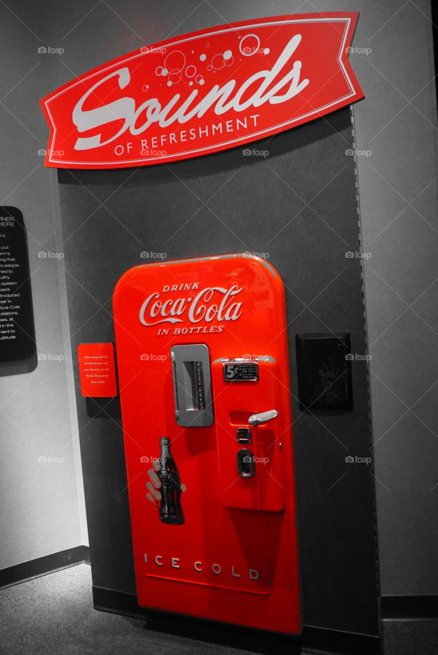 Coca-Cola bending machine 