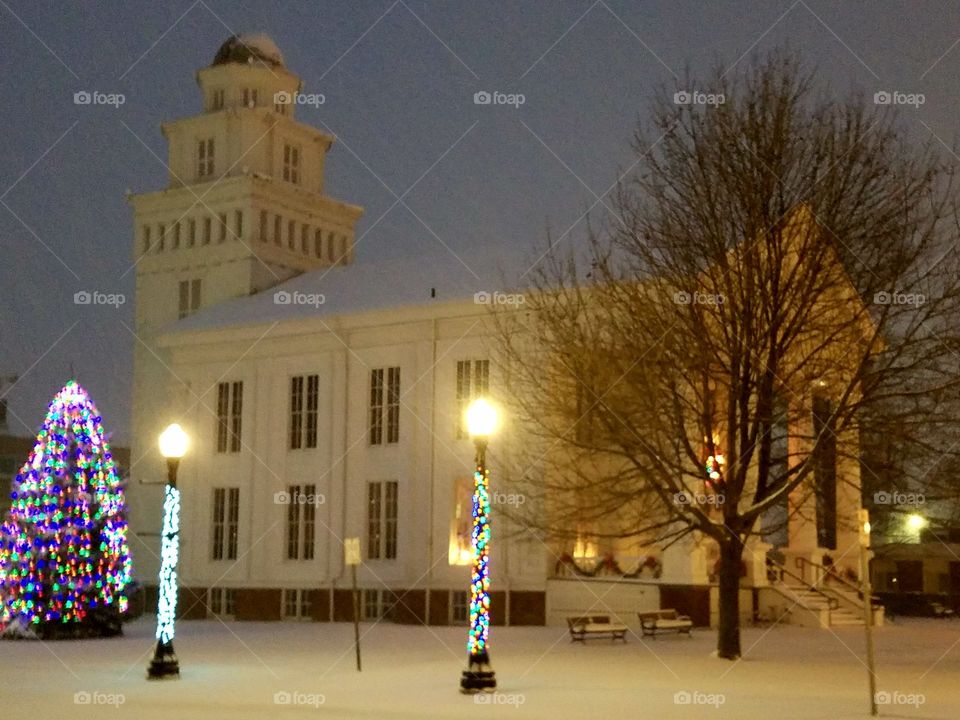 courthouse snow
