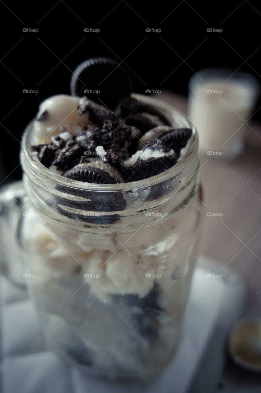 Cookie icecream in mason jar close up