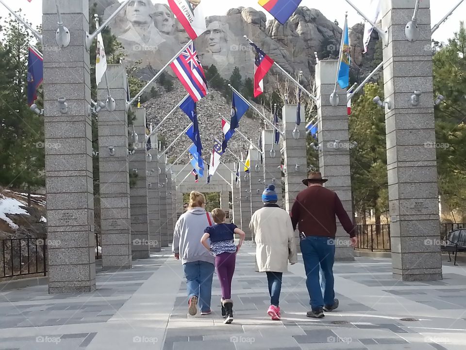 mount Rushmore walk