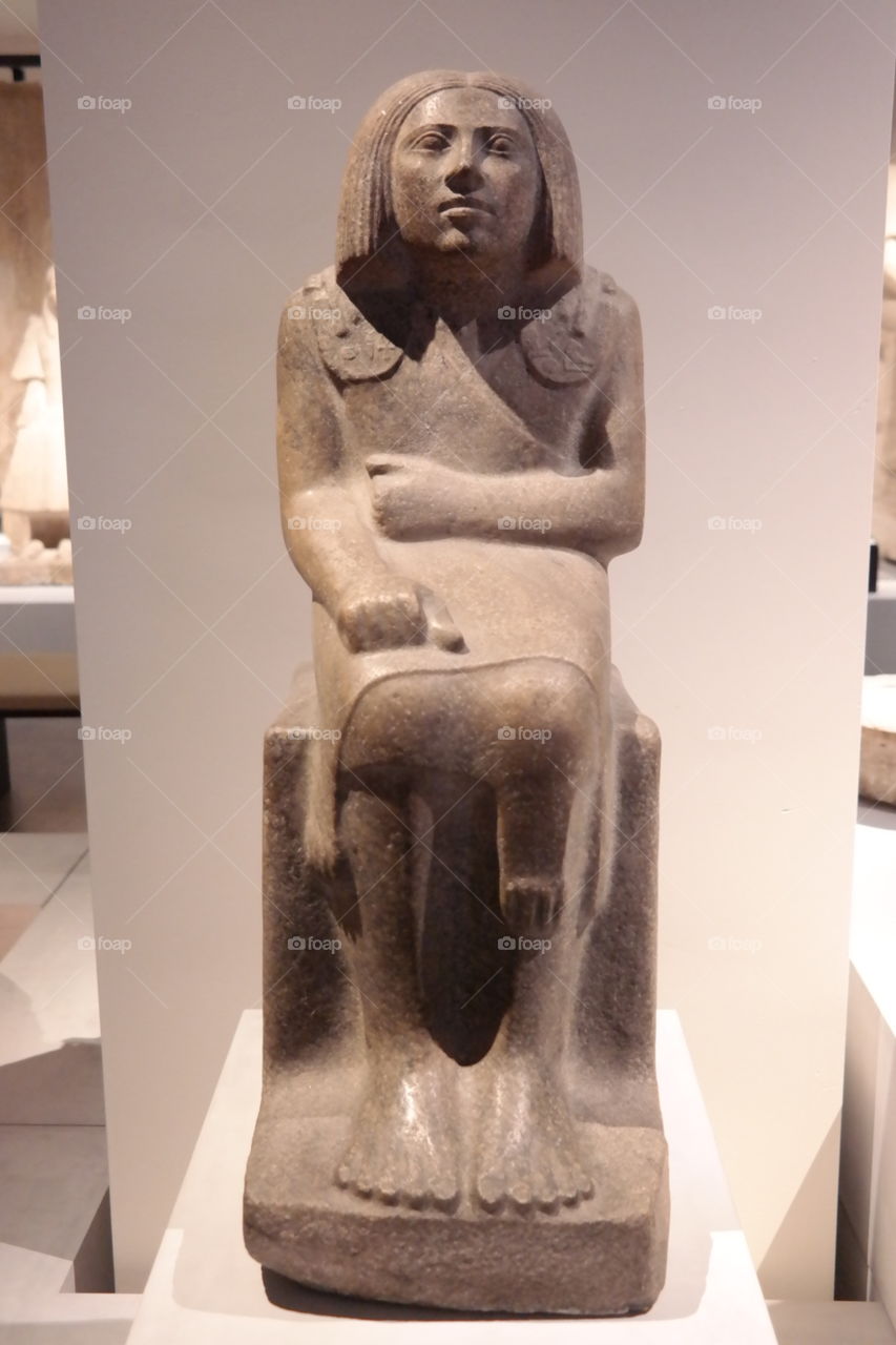 Egypt statue 