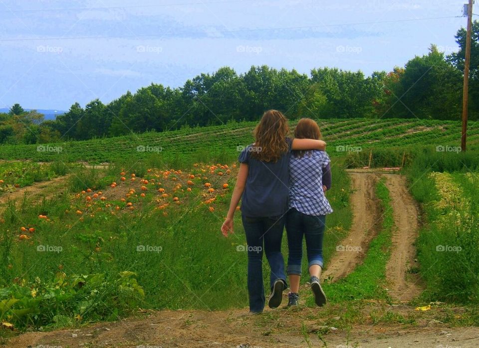 pumpkin patch sisters