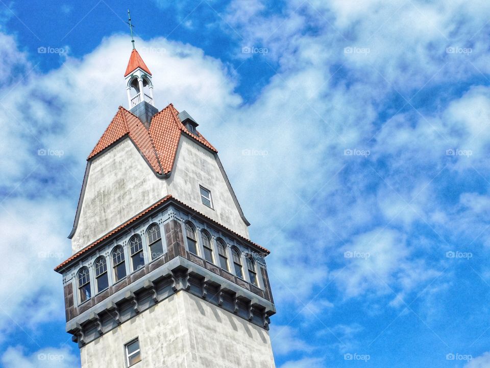 Heublein Tower 