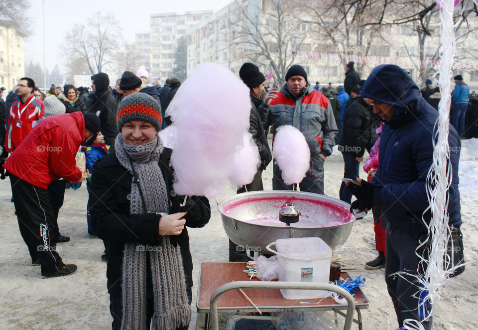 Sweet cooton, winter at the street