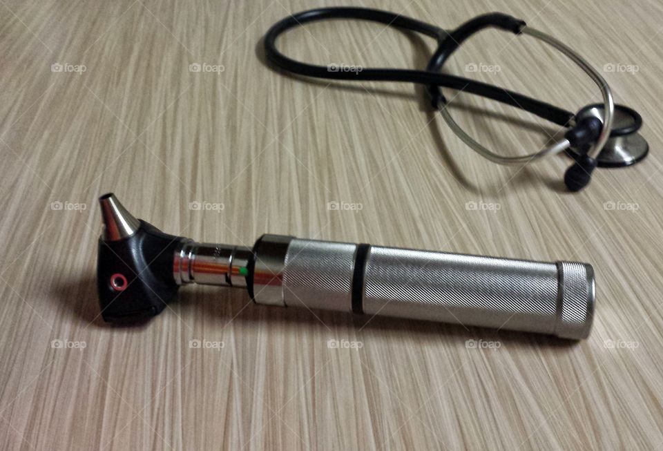 Otoscope 2